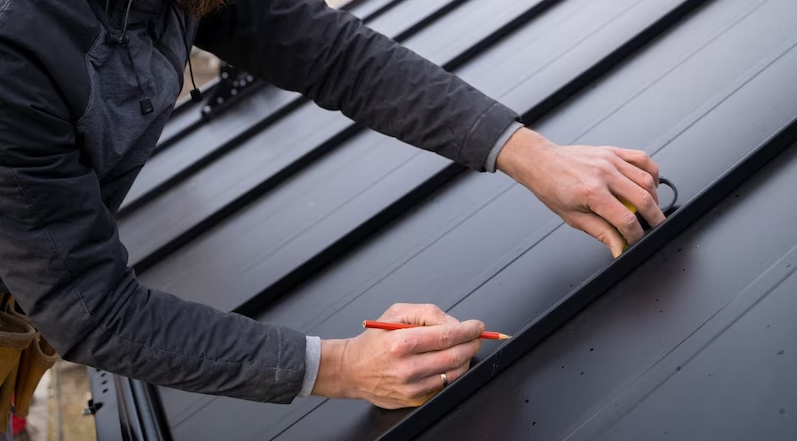 how to find roof leaks without attic access