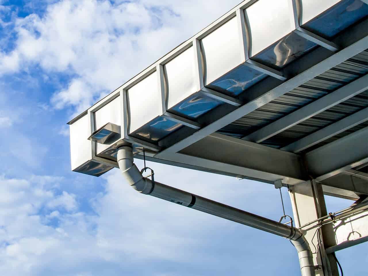 Roof drainage solutions for residential buildings explained