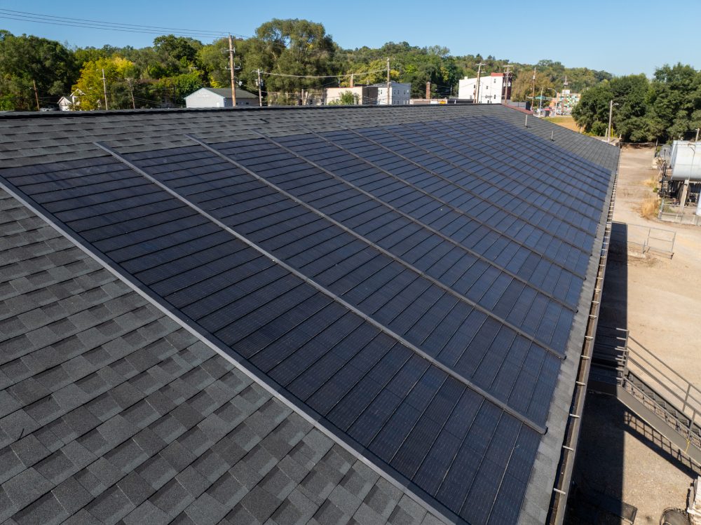 solar roofing pros and cons Solar Roofing Pros and Cons: Complete Overview